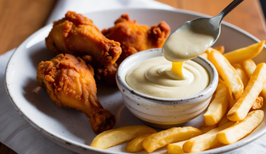 Best albaik style garlic sauce make at home with easy ingredients