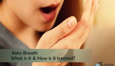 a girl noticing bad breath which is keto breath .find answers of questions what is it and how is it treated